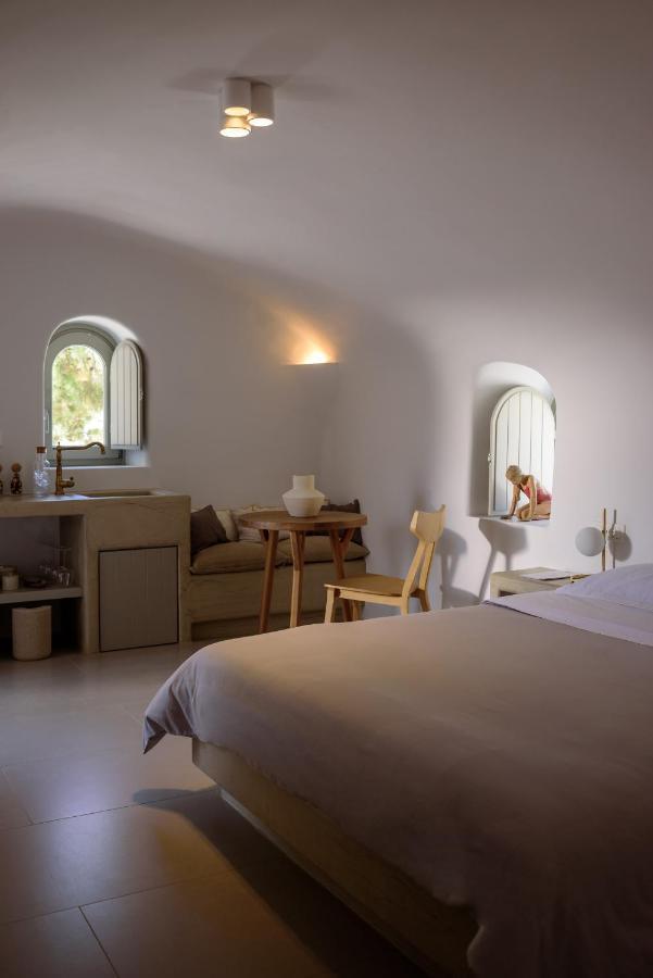 Oia Treasures Art Suites Εξωτερικό φωτογραφία