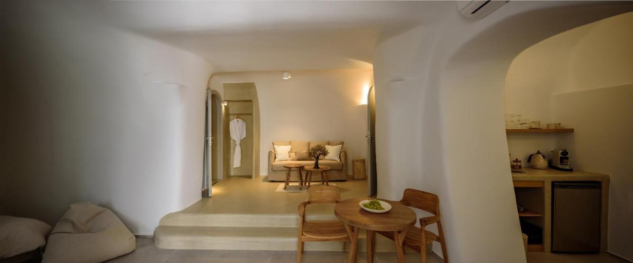 Oia Treasures Art Suites Εξωτερικό φωτογραφία