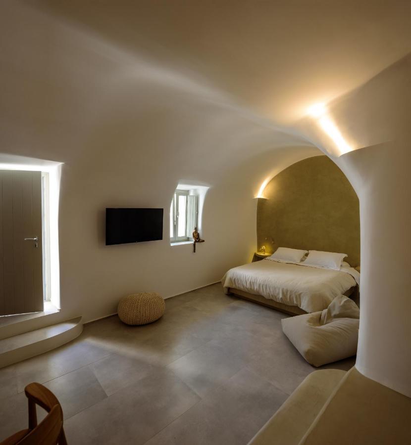 Oia Treasures Art Suites Εξωτερικό φωτογραφία